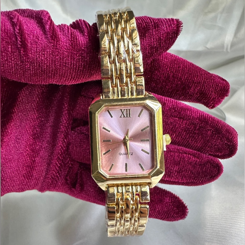 Lady square Gold and Pink Watch